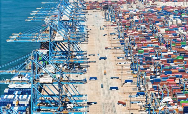 九龙配资 东山晓鲁|上半年外贸50城出炉, 山东这个城市进出口增速缘何能闯入前三?