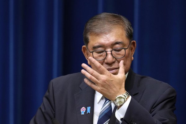 众合网 美日贸易协议细节曝光！想让日本人“微笑生活”的石破茂，为何一年后“苦涩”下台